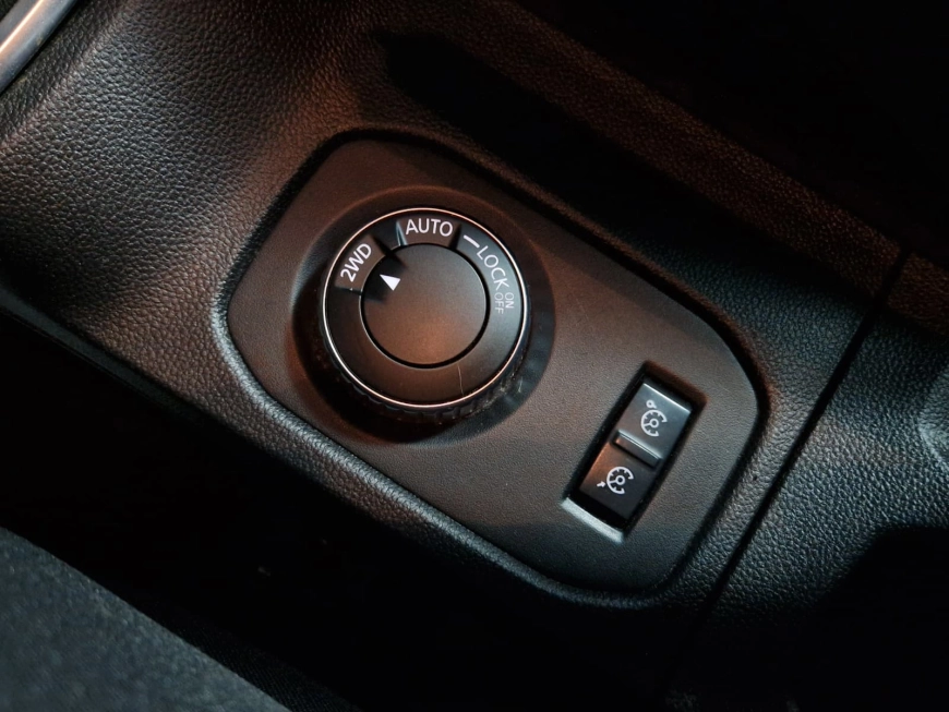 DACIA DUSTER PRESTIGE 4X4 1.6i 115CP 2019