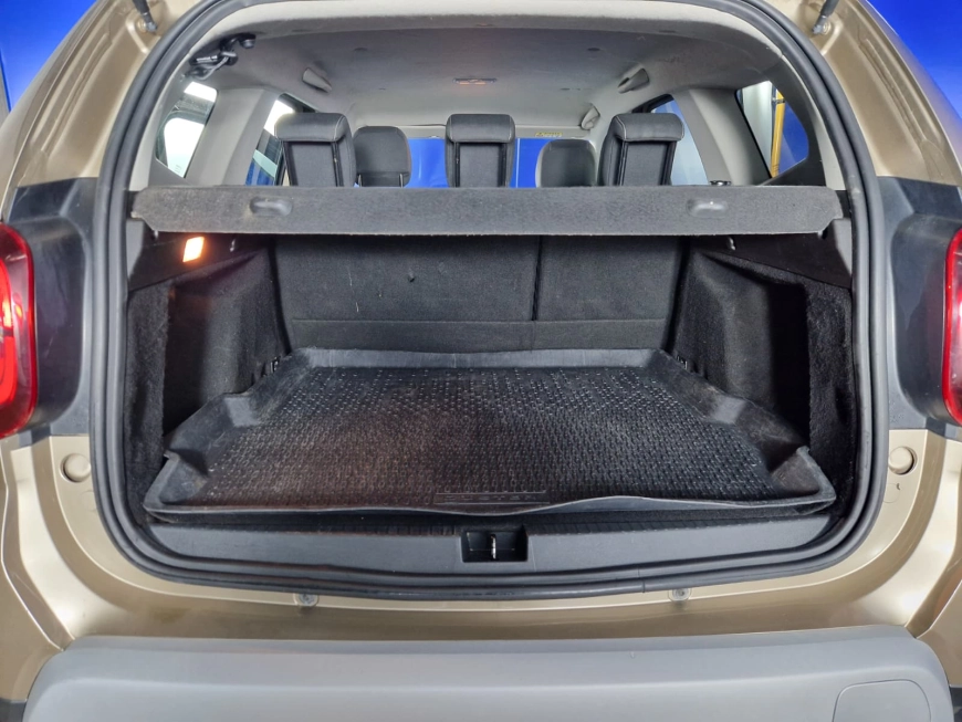 DACIA DUSTER PRESTIGE 4X4 1.6i 115CP 2019