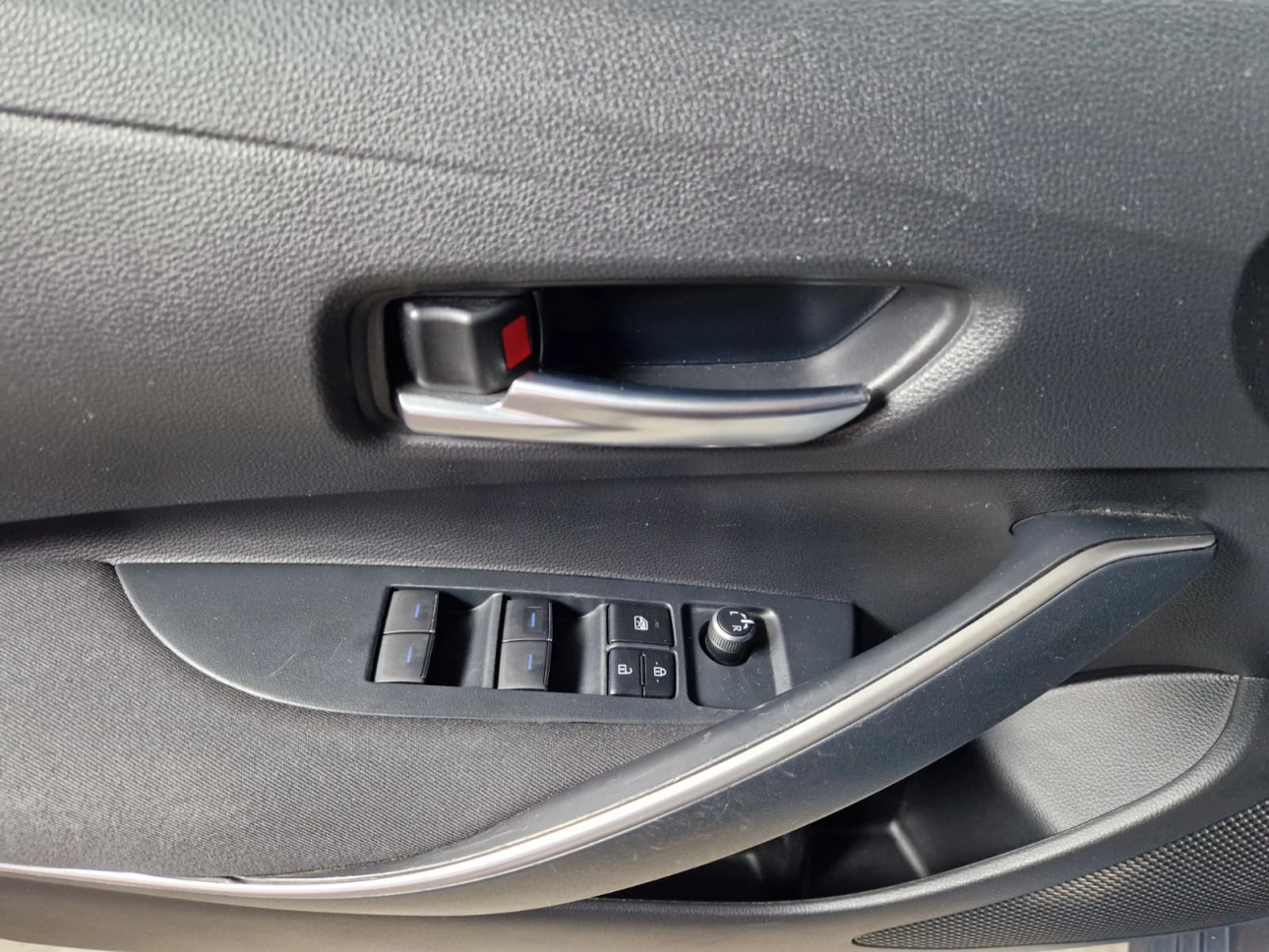 TOYOTA COROLLA DYNAMIC HSD CVT 1.8i YBRID 2021 98CP