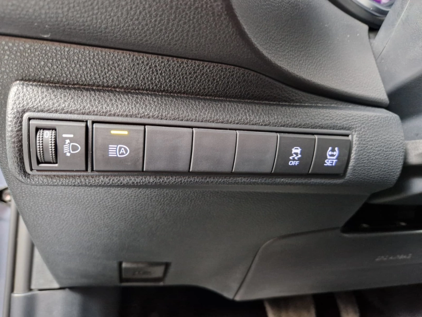 TOYOTA COROLLA DYNAMIC HSD CVT 1.8i YBRID 2021 98CP