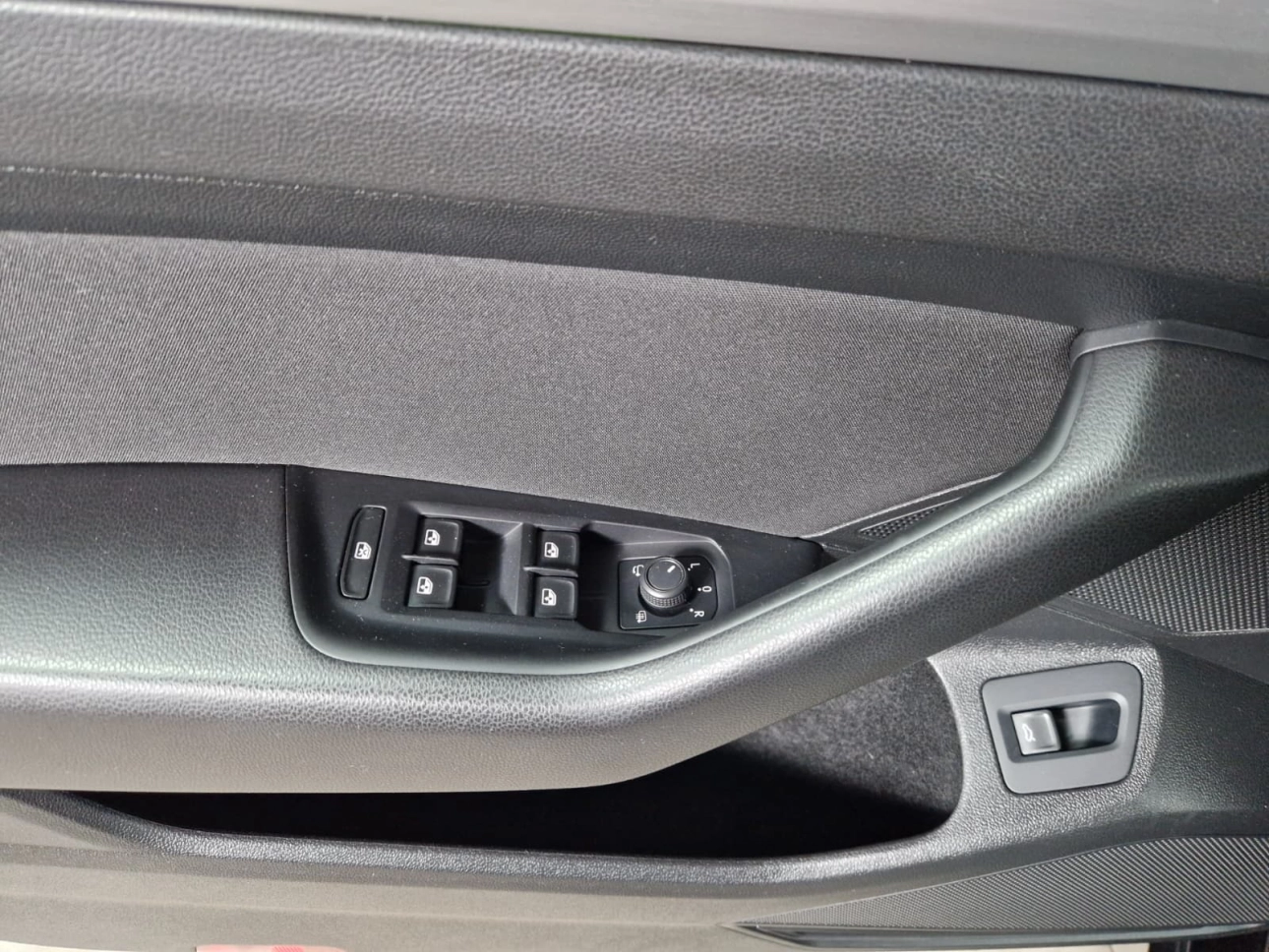 VOLKSWAGEN PASSAT TRENDLINE DSG 150 CP 2021