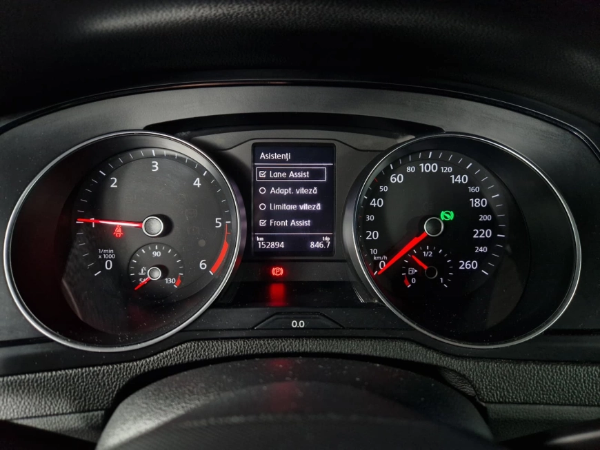 VOLKSWAGEN PASSAT TRENDLINE DSG 150 CP 2021