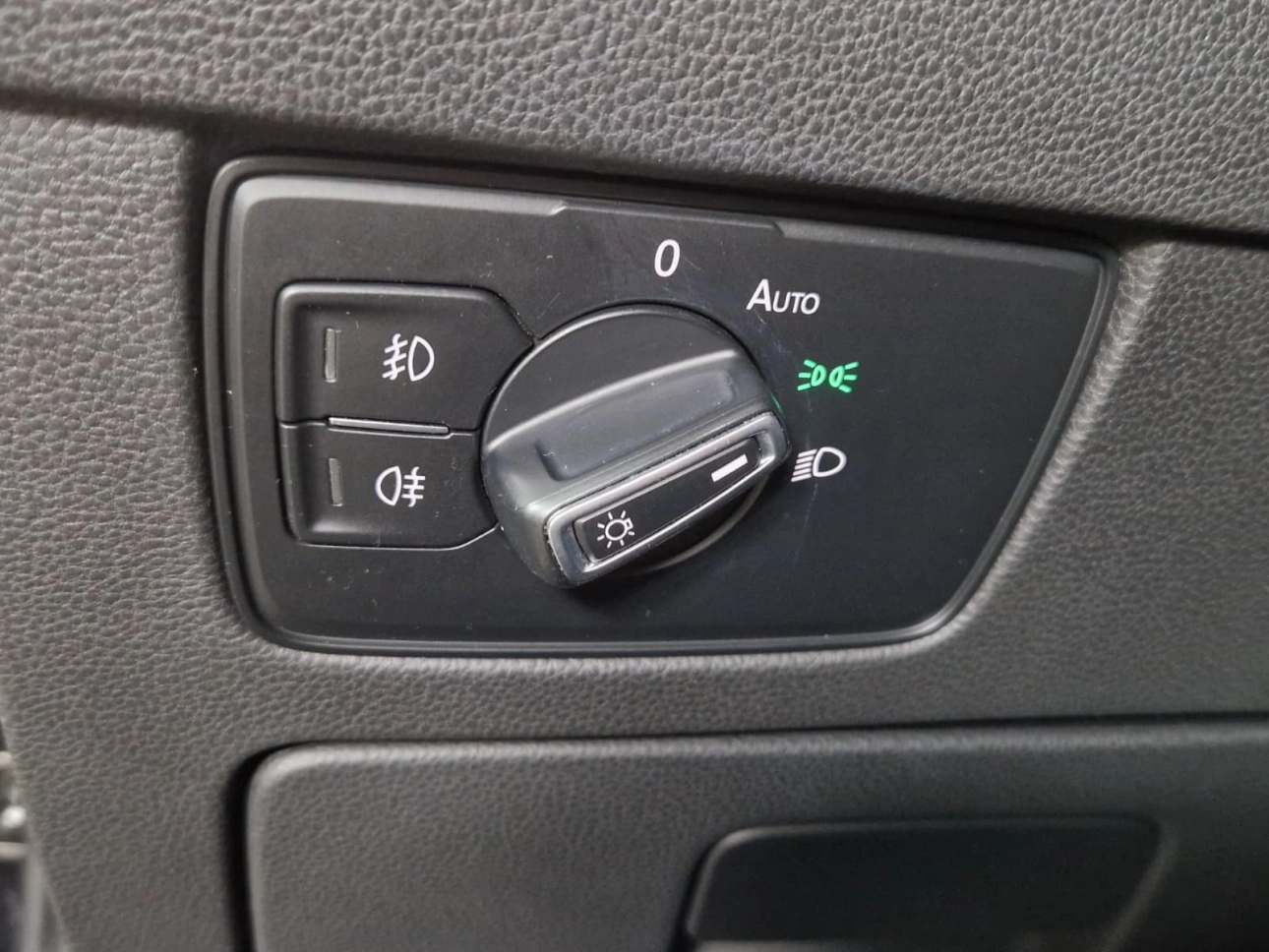 VOLKSWAGEN PASSAT TRENDLINE DSG 150 CP 2021