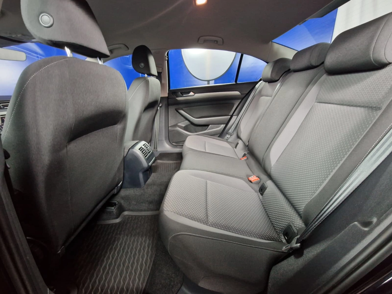 VOLKSWAGEN PASSAT TRENDLINE DSG 150 CP 2021