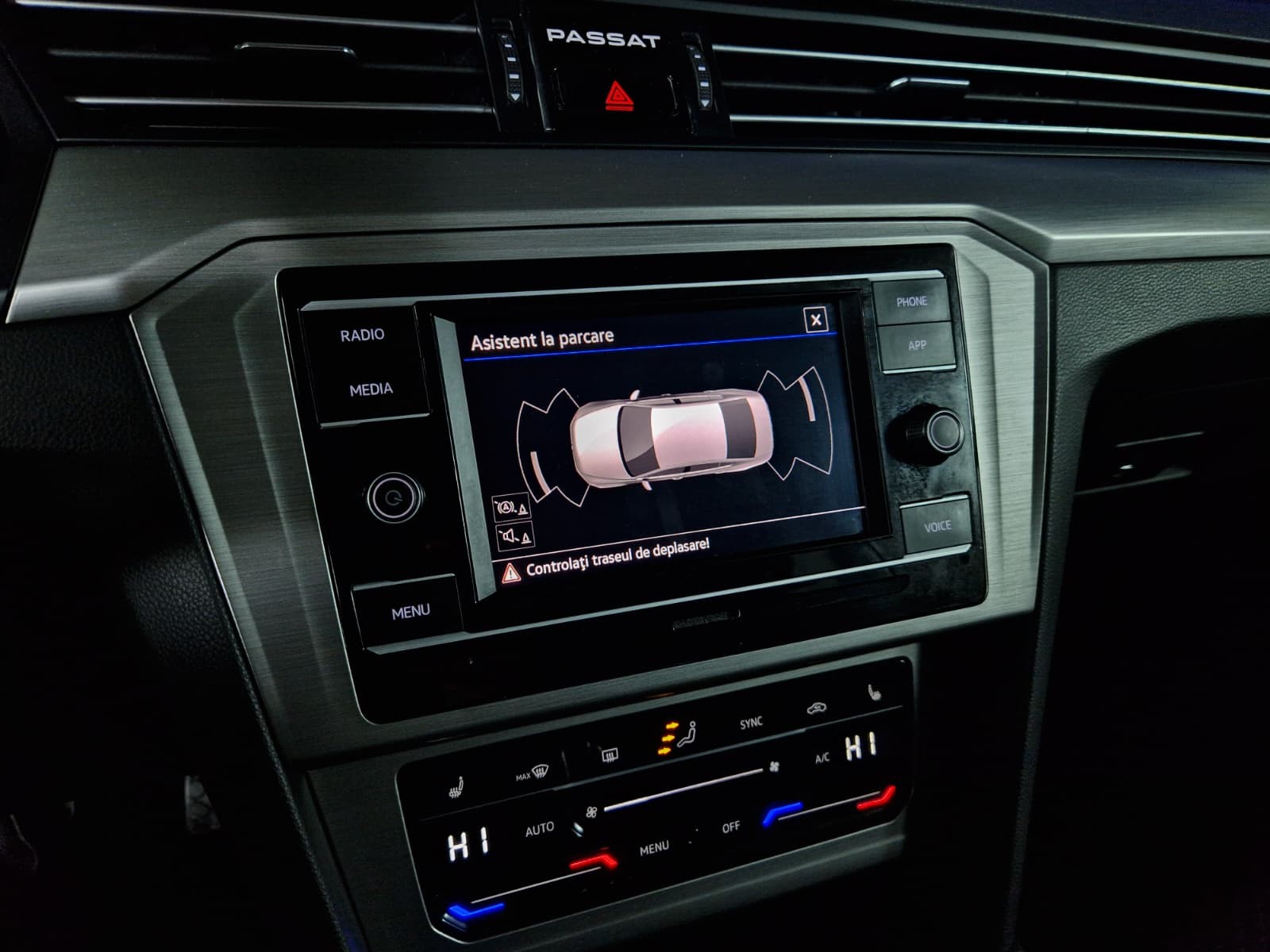 VOLKSWAGEN Passat 2021 — imagine 20