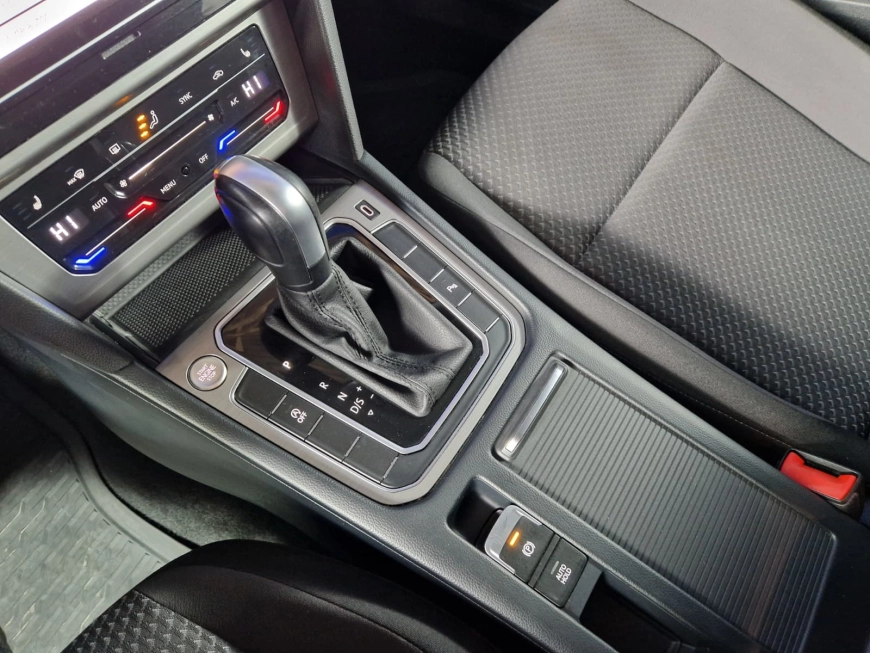 VOLKSWAGEN PASSAT TRENDLINE DSG 150 CP 2021