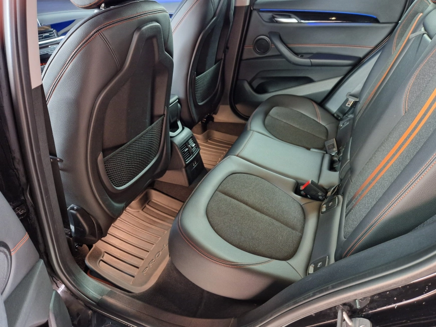 BMW X1 XDRIVE 1.8D SPORT LINE 150CP 2022