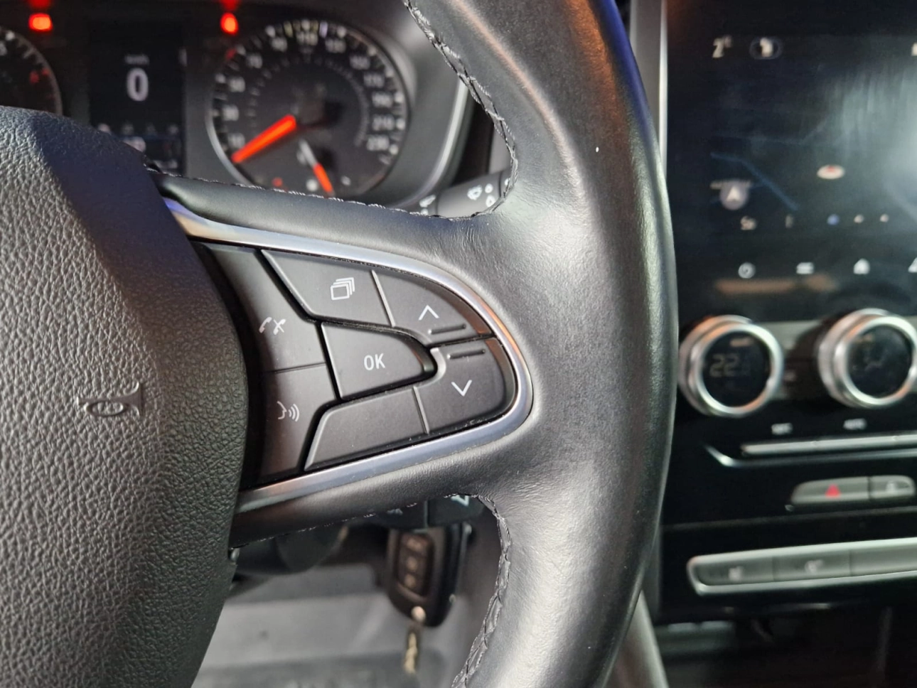 RENAULT MEGANE ZEN 1.3TCE DCT 140 CP 2021