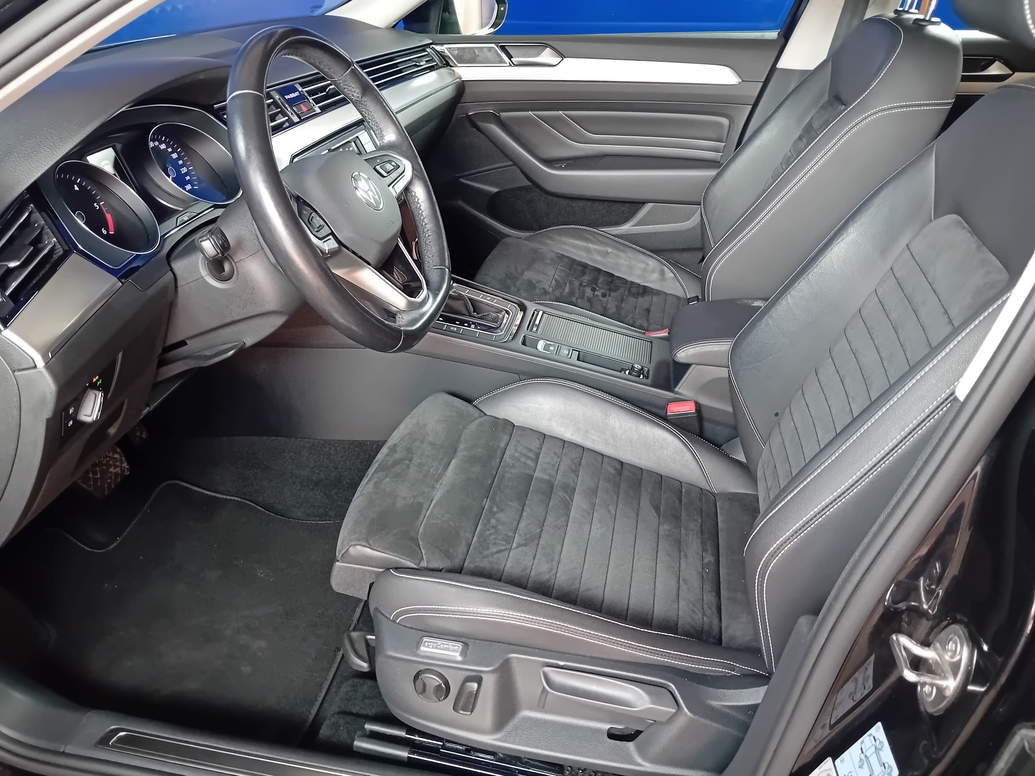 VOLKSWAGEN Passat 2020 — imagine 11