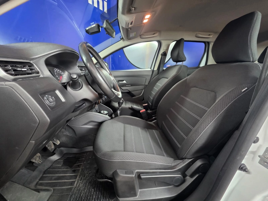 DACIA DUSTER EXPRESSION 4X4 1.5 BLUE DCI 100CP 2023