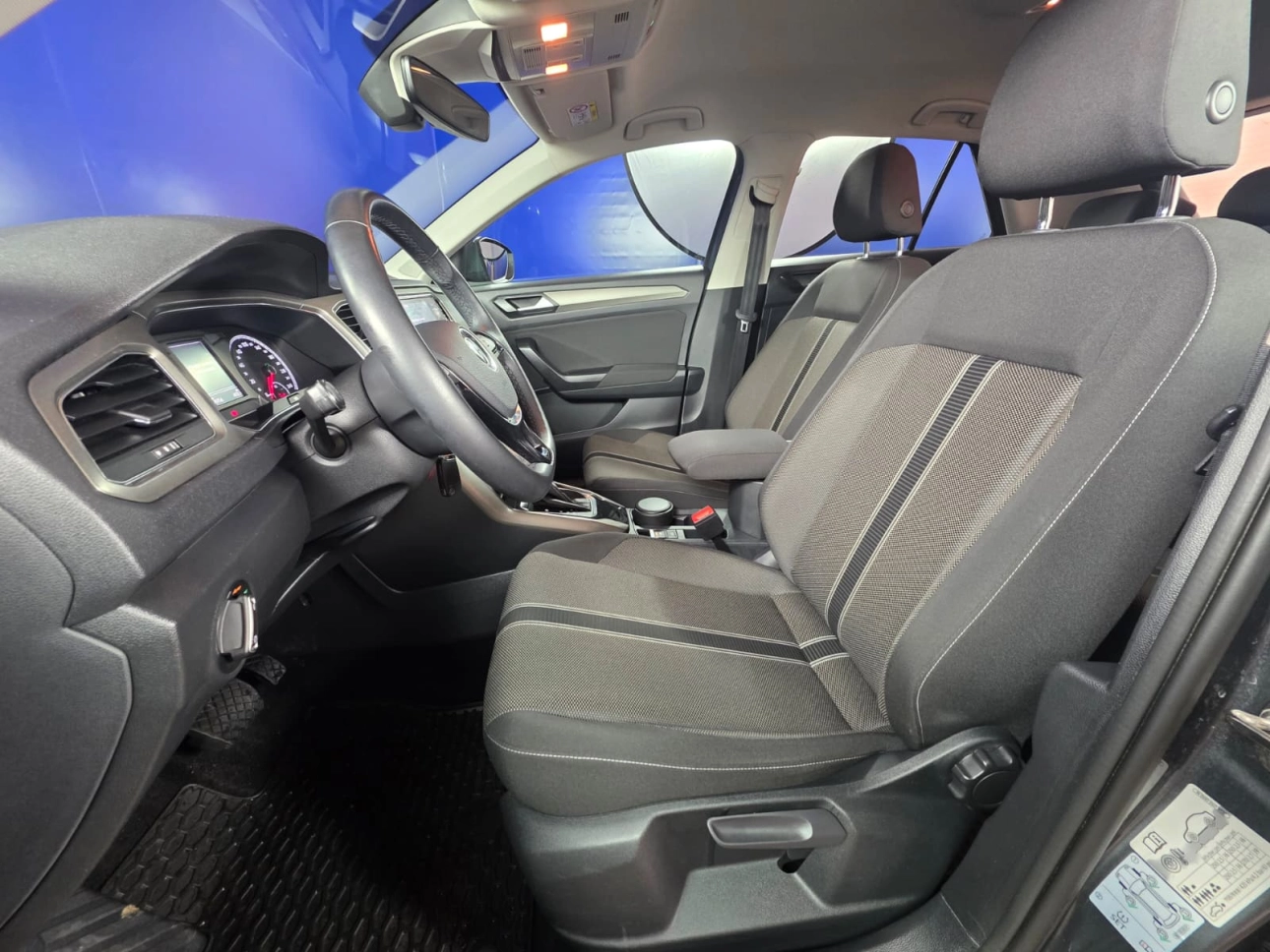 VOLKSWAGEN T ROC 1.5TSI 150CP DSG DESIGN 2021