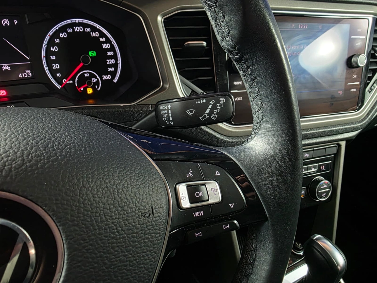 VOLKSWAGEN T ROC 1.5TSI 150CP DSG DESIGN 2021