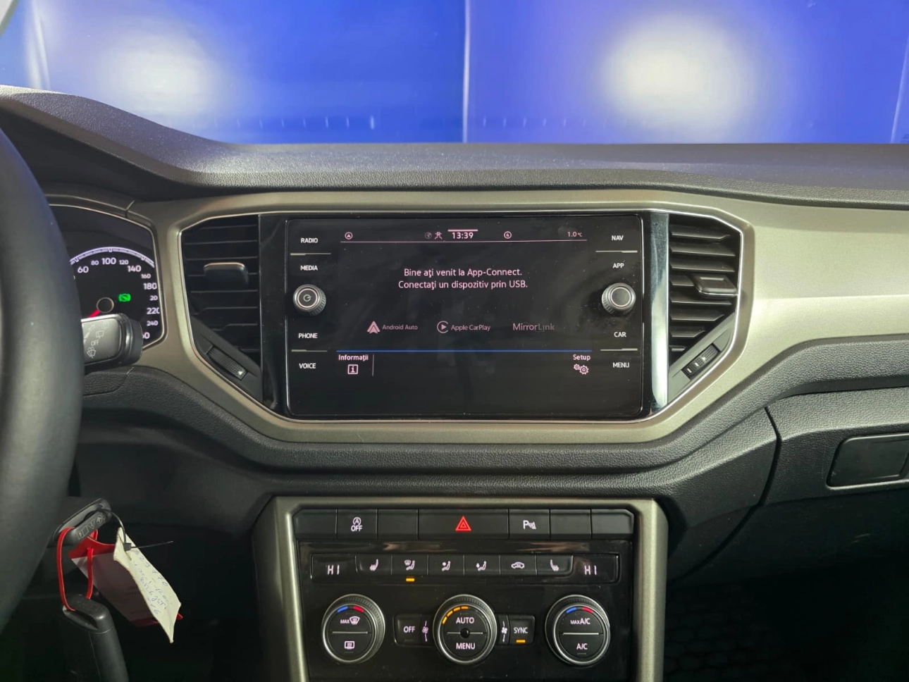 VOLKSWAGEN T ROC 1.5TSI 150CP DSG DESIGN 2021