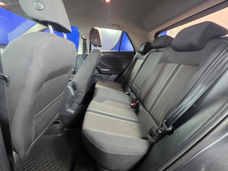 VOLKSWAGEN T ROC 1.5TSI 150CP DSG DESIGN 2021