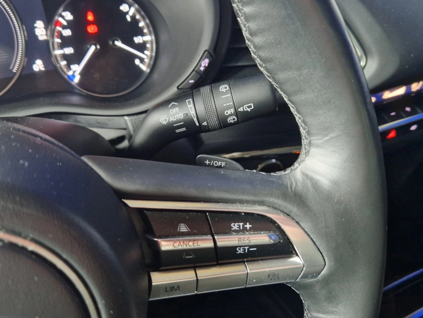 MAZDA CX-30 PLUS E-SKYACTIVE HYBRID150CP AT6 2021