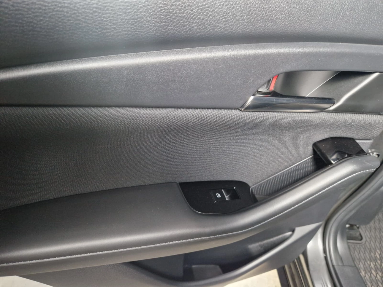 MAZDA CX-30 PLUS E-SKYACTIVE HYBRID150CP AT6 2021