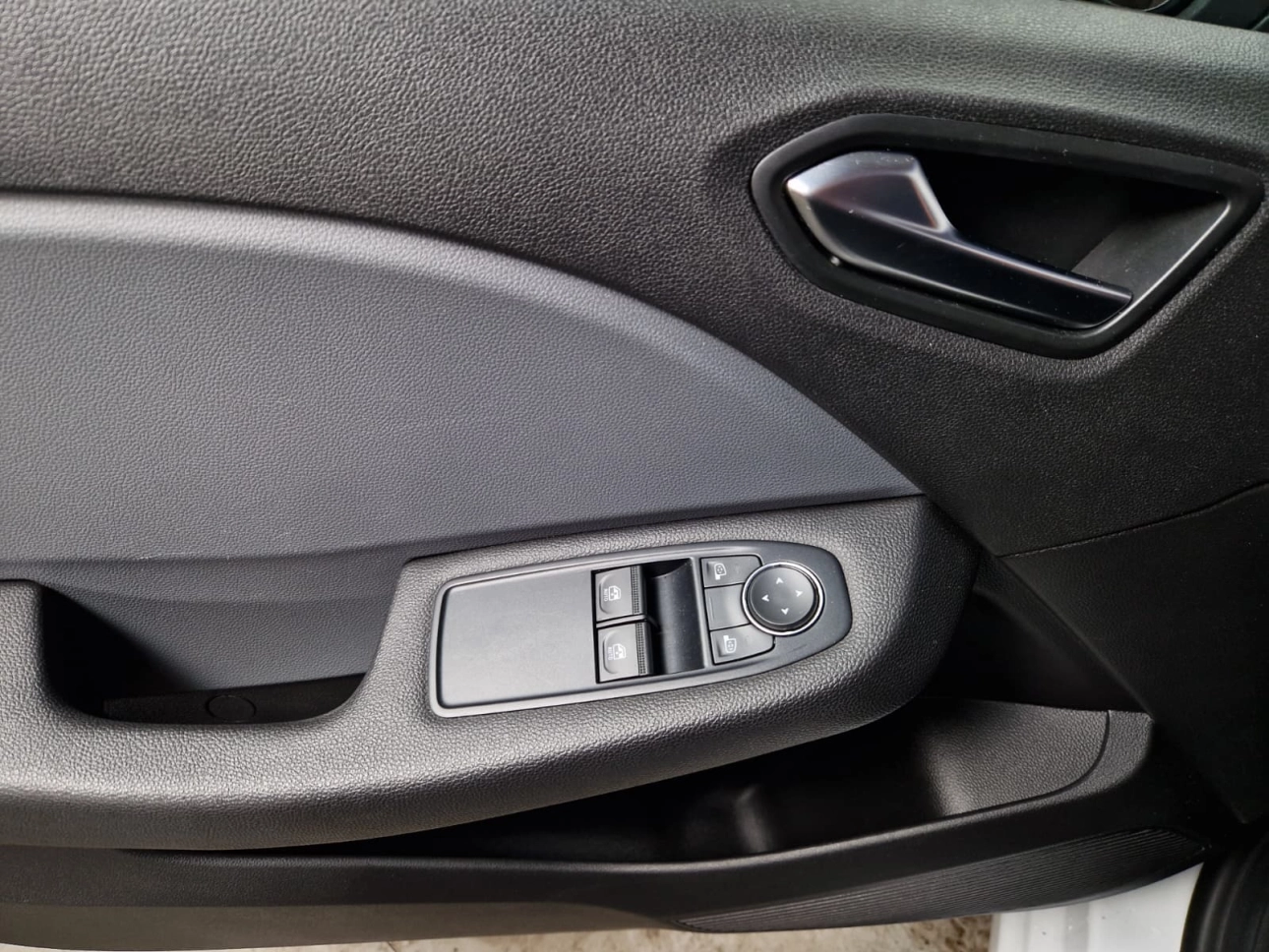 RENAULT CLIO V 1.0i 65CP 2020