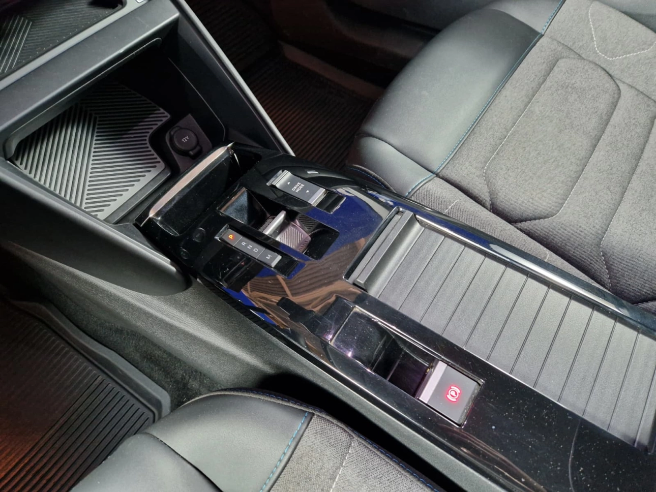 CITROEN C4 1.5 BLUEHDI S&S FEEL PACK 8AT 130CP 2022