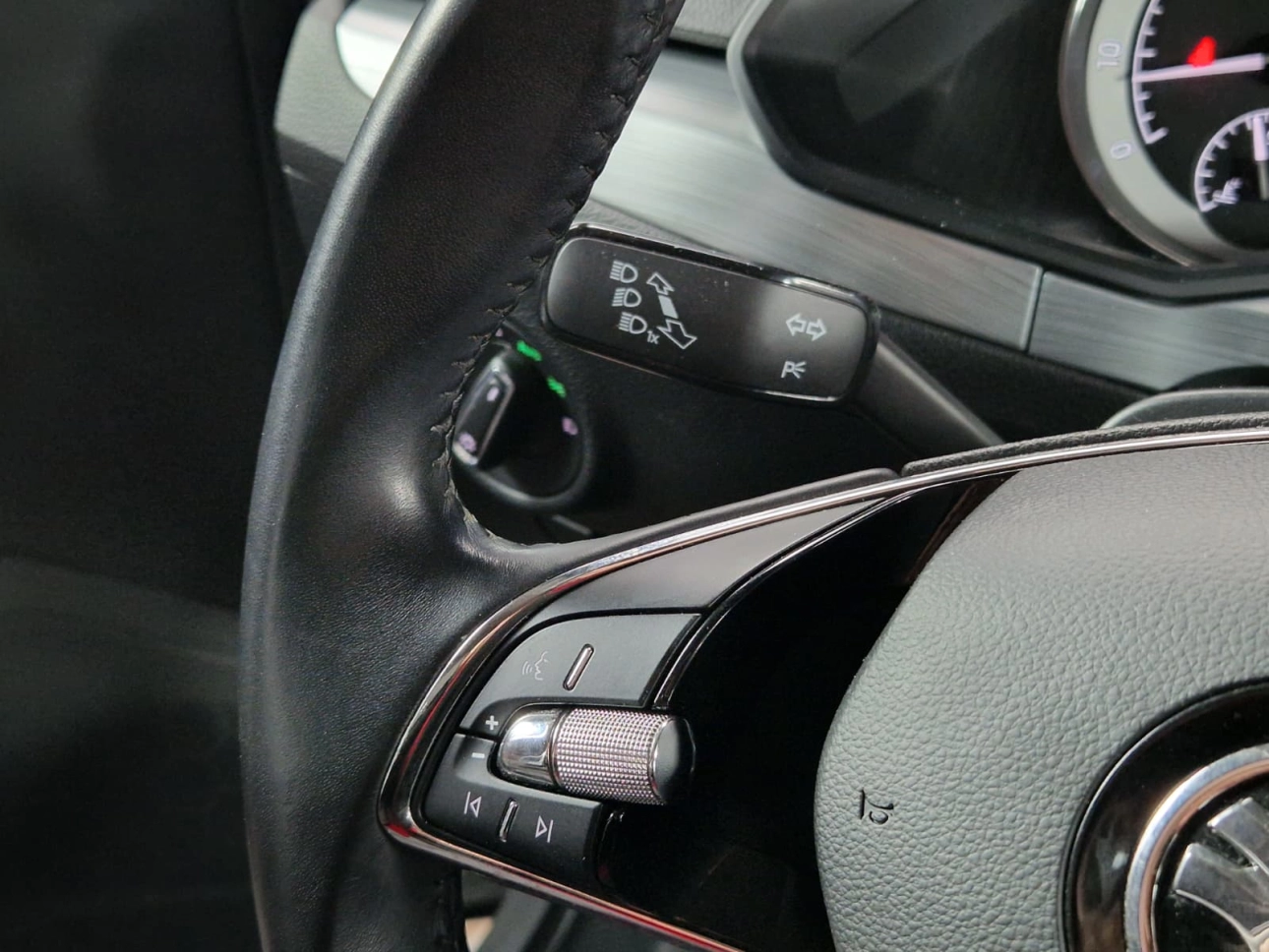 SKODA SUPERB 1.5 TSI 150CP DSG AMBITION 2021