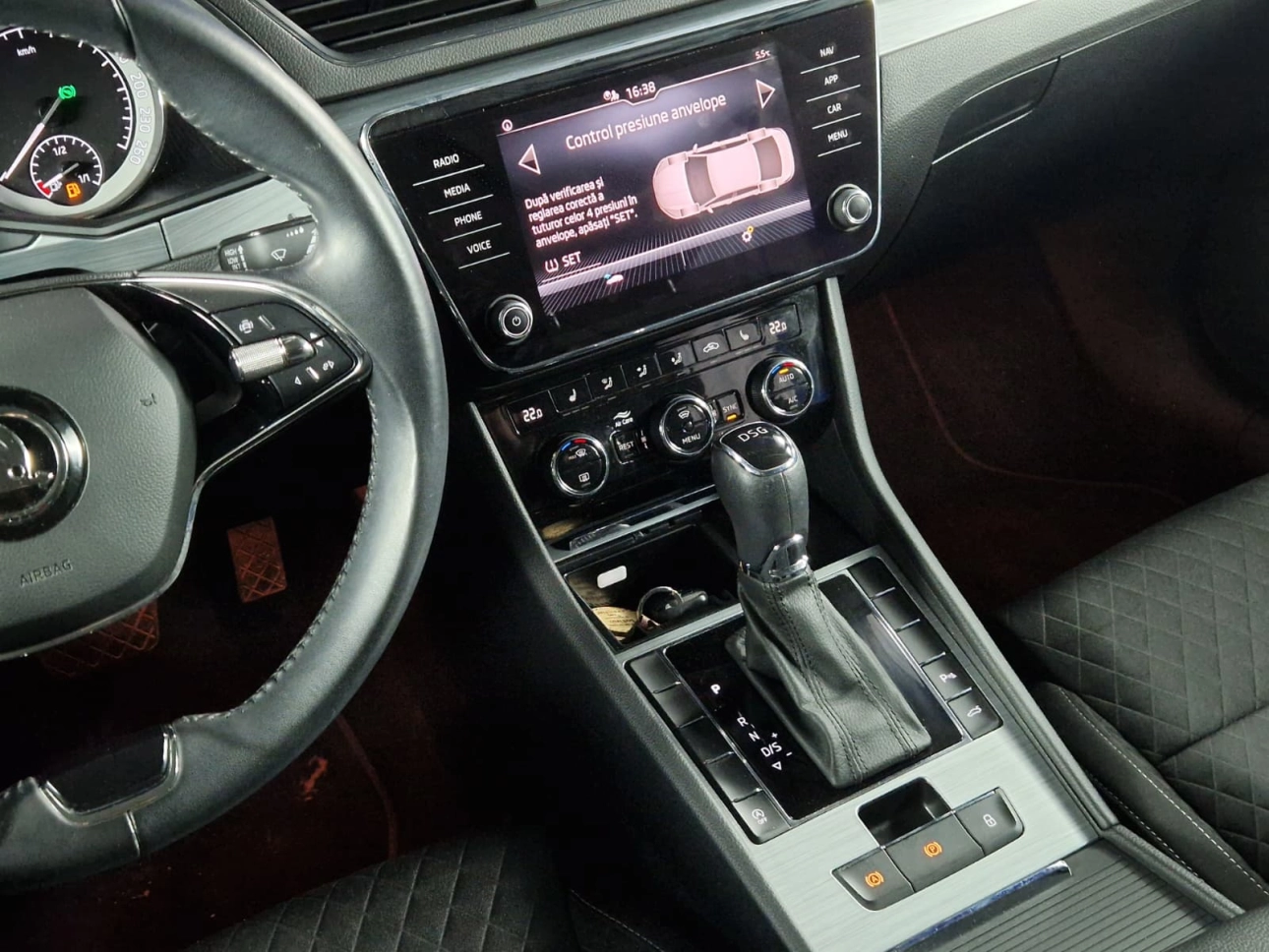 SKODA SUPERB 1.5 TSI 150CP DSG AMBITION 2021