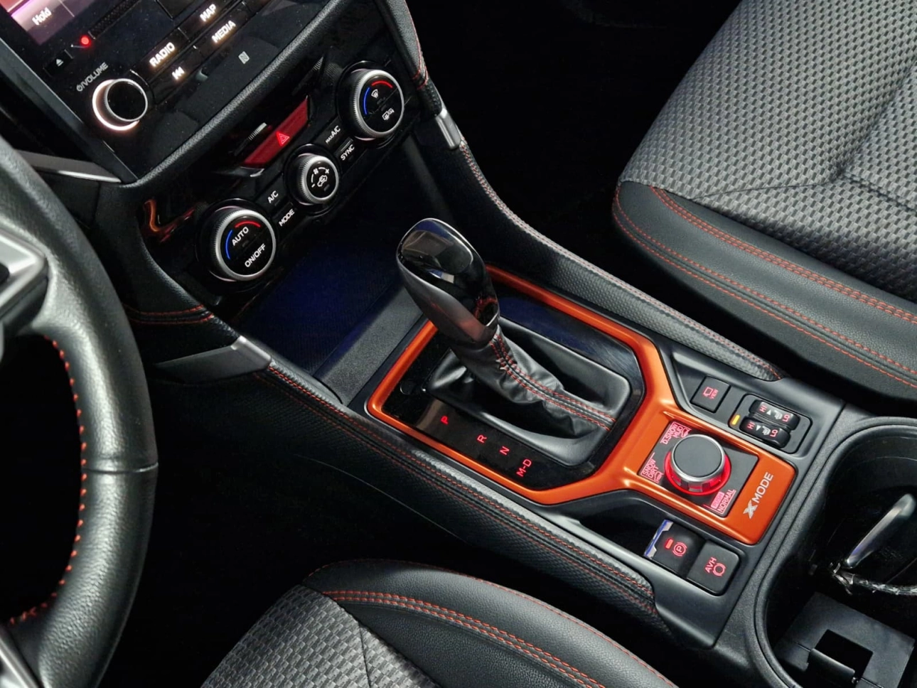 SUBARU FORESTER E-BOXER HYBRID 4X4 SYMMETRICAL  150CP 2021