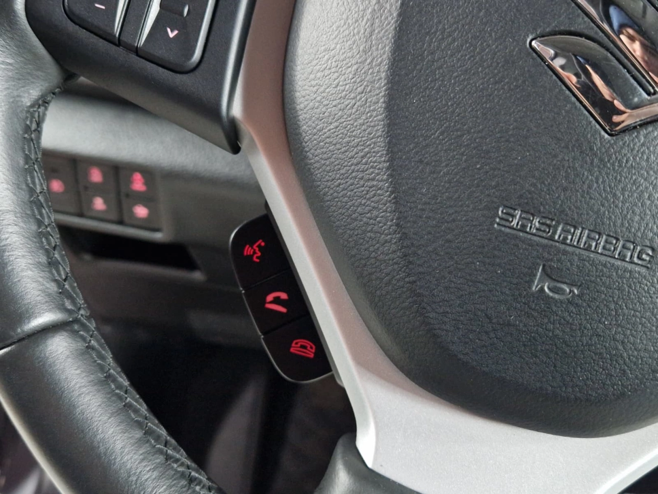 SUZUKI SX4 S-CROSS HYBRID PASION 1.4TI 2020 129CP