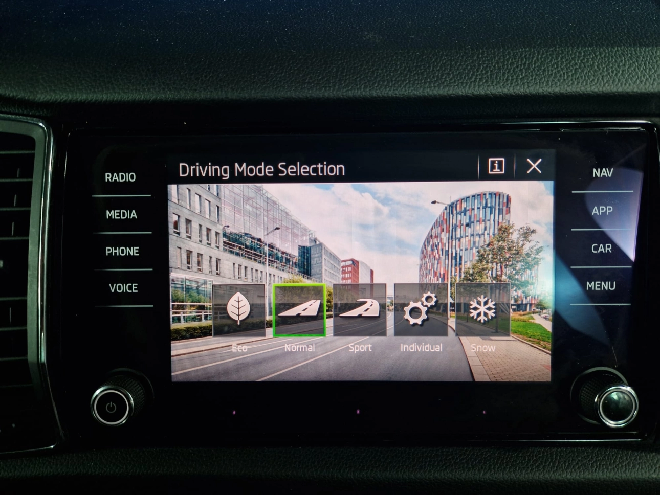 SKODA KODIAQ STYLE 2.0TDI DSG 4X4 2020 150CP