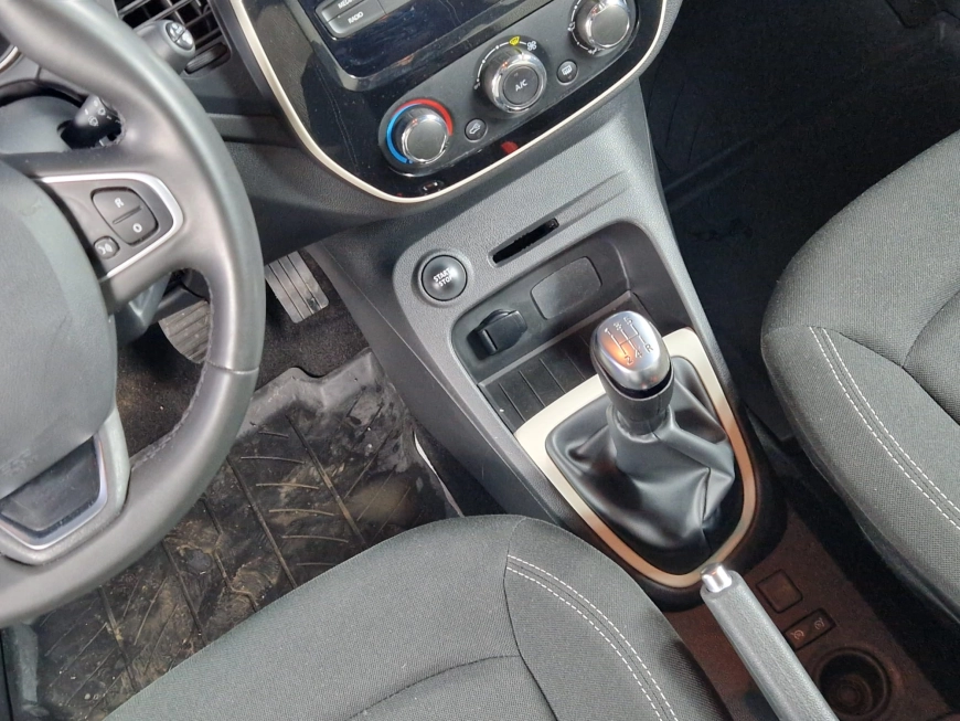 RENAULT CAPTUR 1.5 BLUE DCI 90CP MT5 ZEN 2019