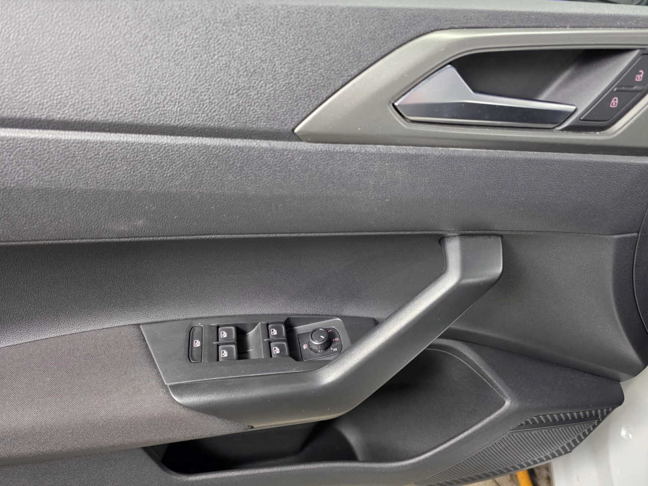 VOLKSWAGEN POLO 1.6TDI BLUEMOTION 95CP MT5 COMFORTLINE 2020