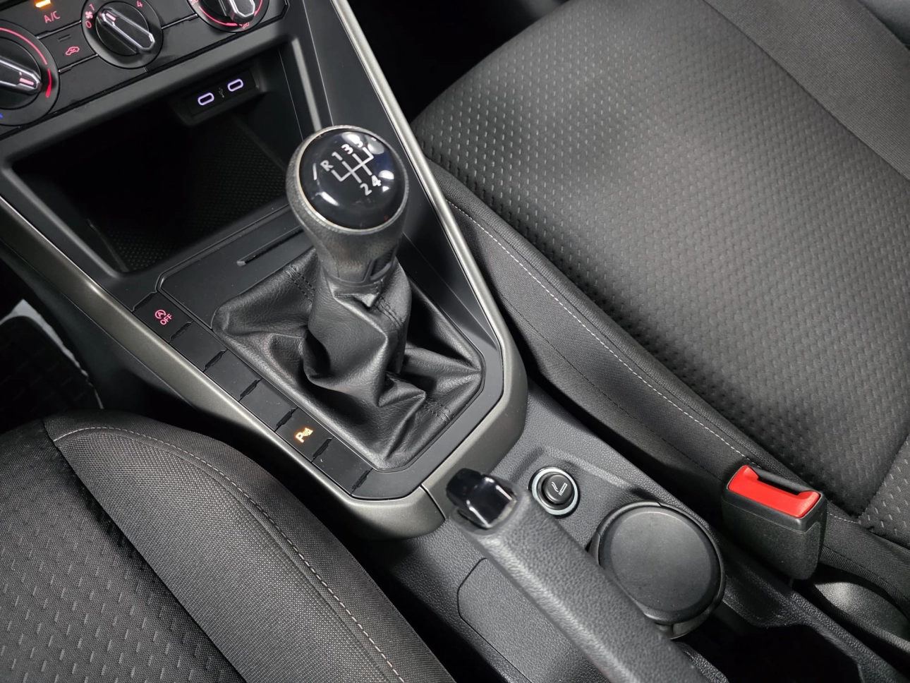 VOLKSWAGEN POLO 1.6TDI BLUEMOTION 95CP MT5 COMFORTLINE 2020