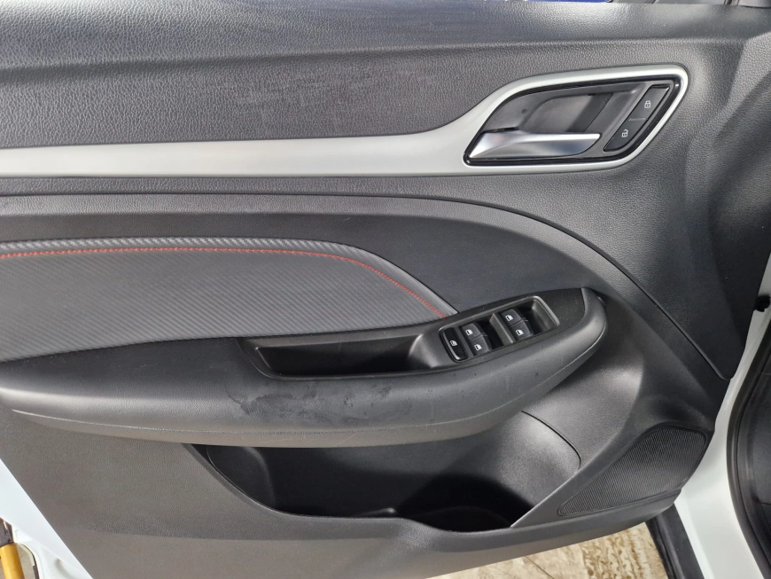 MG ZS EXLUSIVE 1.0 T-GDI 112CP 2023