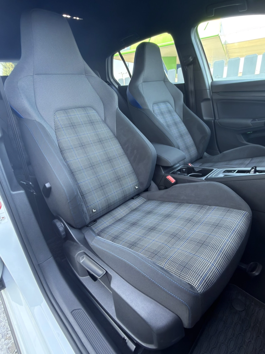 Volkswagen GOLF GTE Hatchback 2021