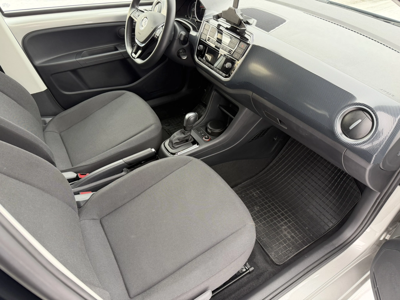 Volkswagen e-UP Hatchback 2023