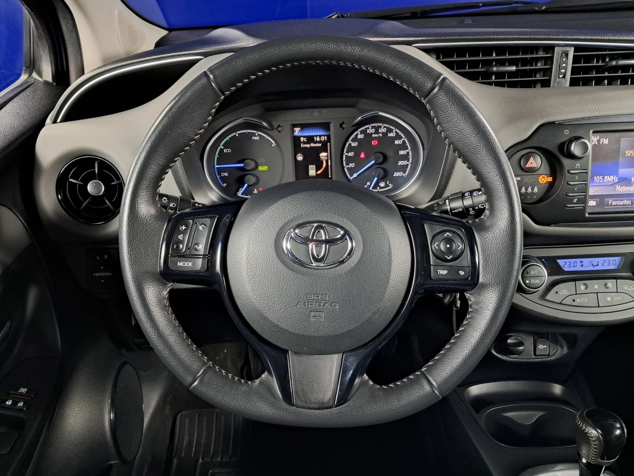 TOYOTA YARIS HYBRID 1.5i 74CP 2018