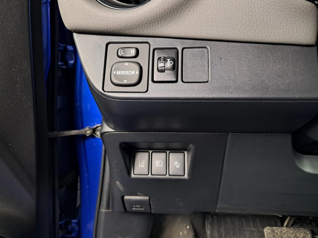 TOYOTA YARIS HYBRID 1.5i 74CP 2018