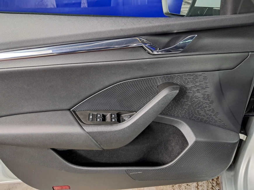 SKODA OCTAVIA IV STYLE 1.5 TSI