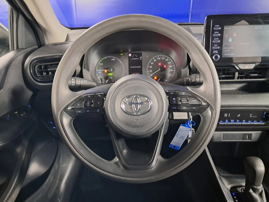 TOYOTA YARIS 1.5 HYBRID E-CVT 92CP 2022
