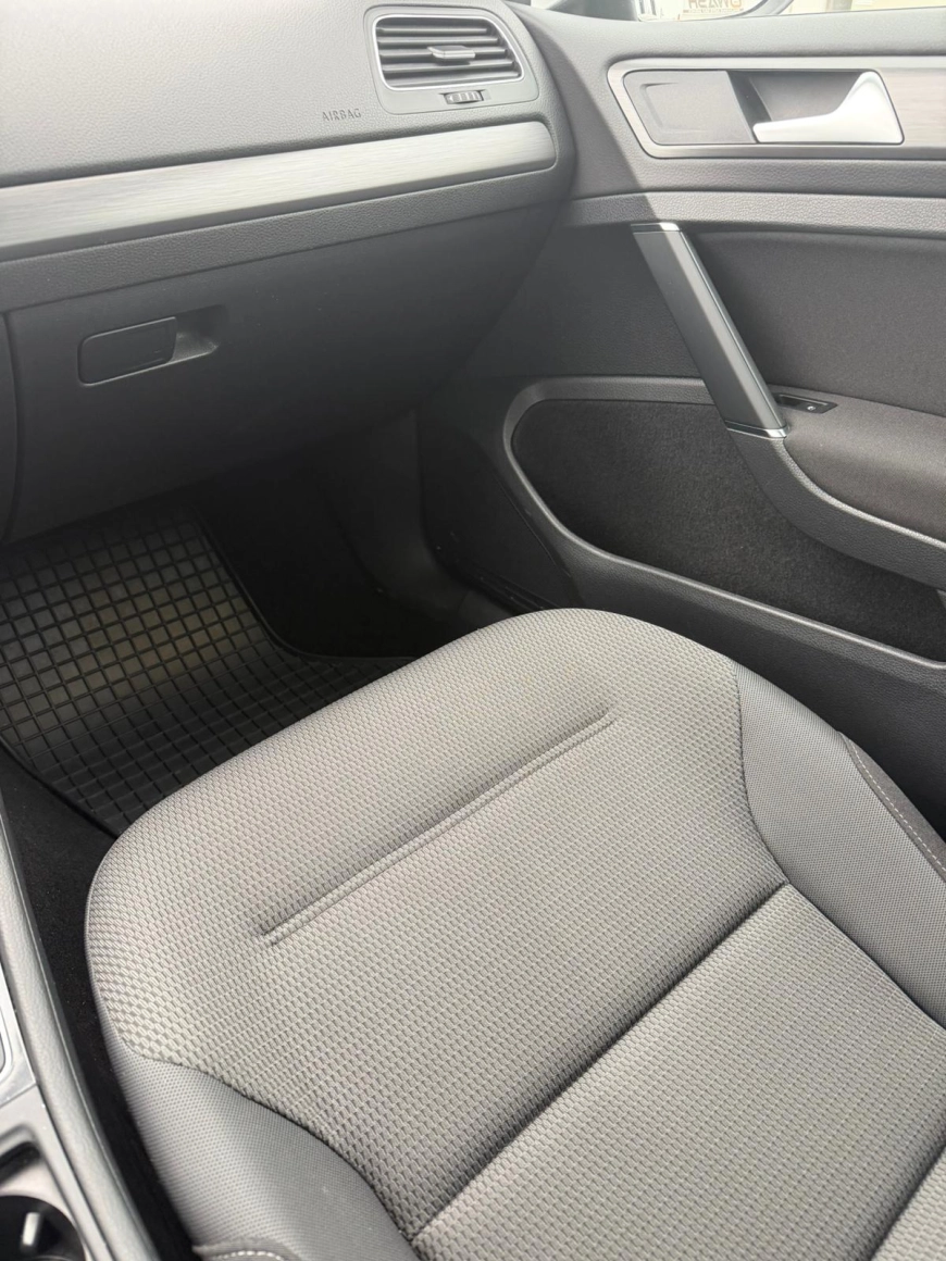 Volkswagen GOLF Hatchback 2020