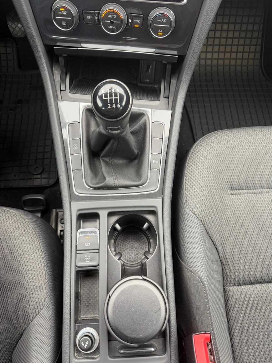 Volkswagen GOLF Hatchback 2020