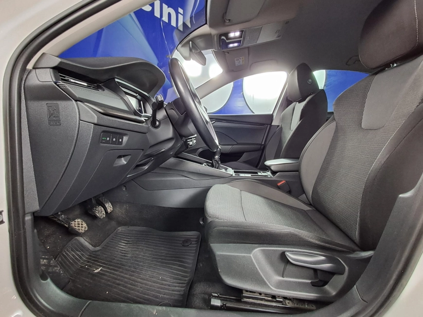 SKODA OCTAVIA IV 2.0TDI 115CP AMBITION 2021