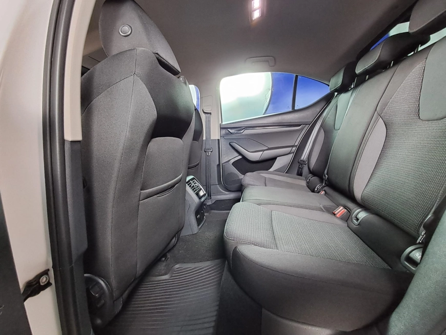 SKODA OCTAVIA IV 2.0TDI 115CP AMBITION 2021