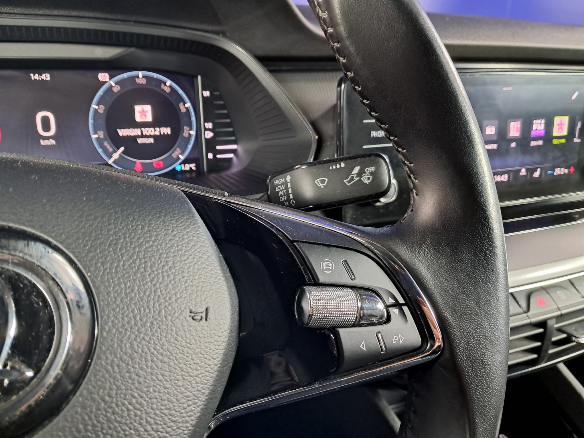 SKODA Octavia 2021 — imagine 15