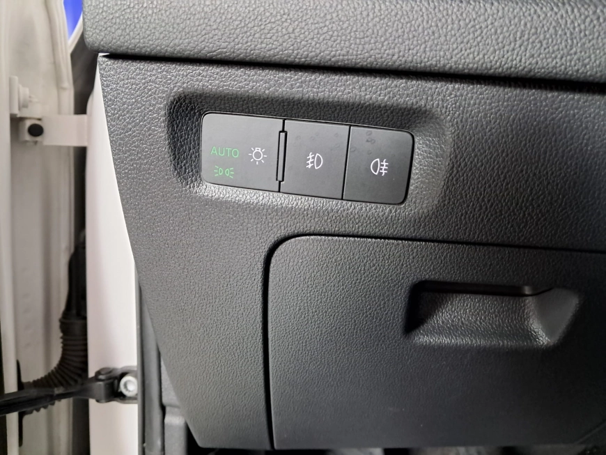 SKODA OCTAVIA IV 2.0TDI 115CP AMBITION 2021