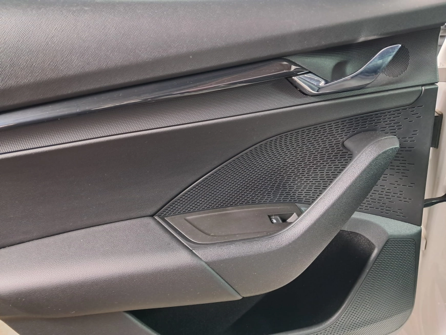 SKODA OCTAVIA IV 2.0TDI 115CP AMBITION 2021