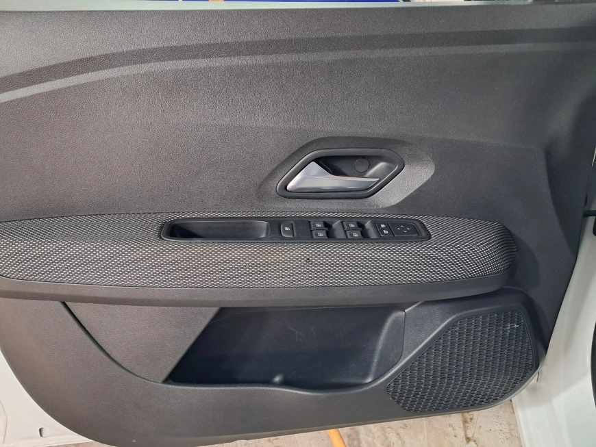 DACIA LOGAN CONFORT 1.0i 91 CP 2022