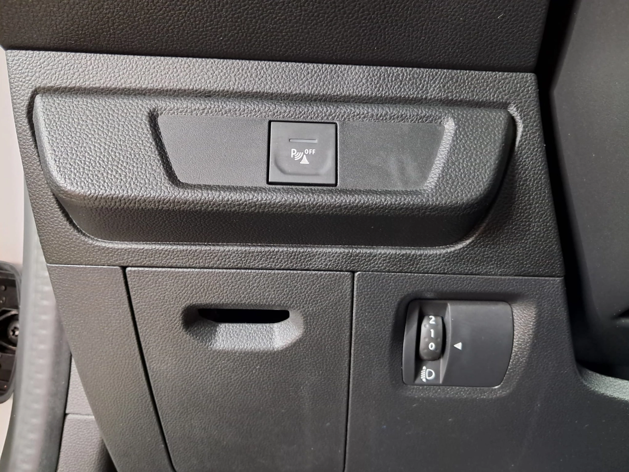 DACIA LOGAN CONFORT 1.0i 91 CP 2022