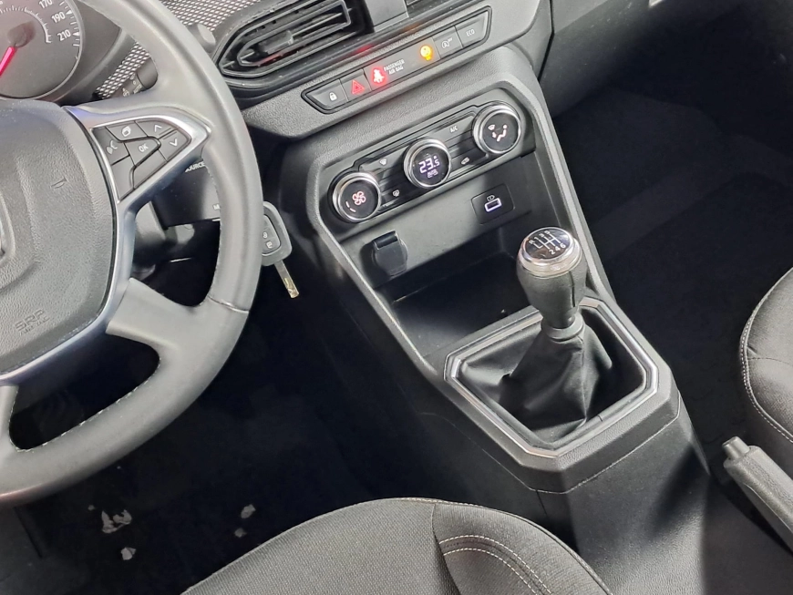 DACIA LOGAN CONFORT 1.0i 91 CP 2022