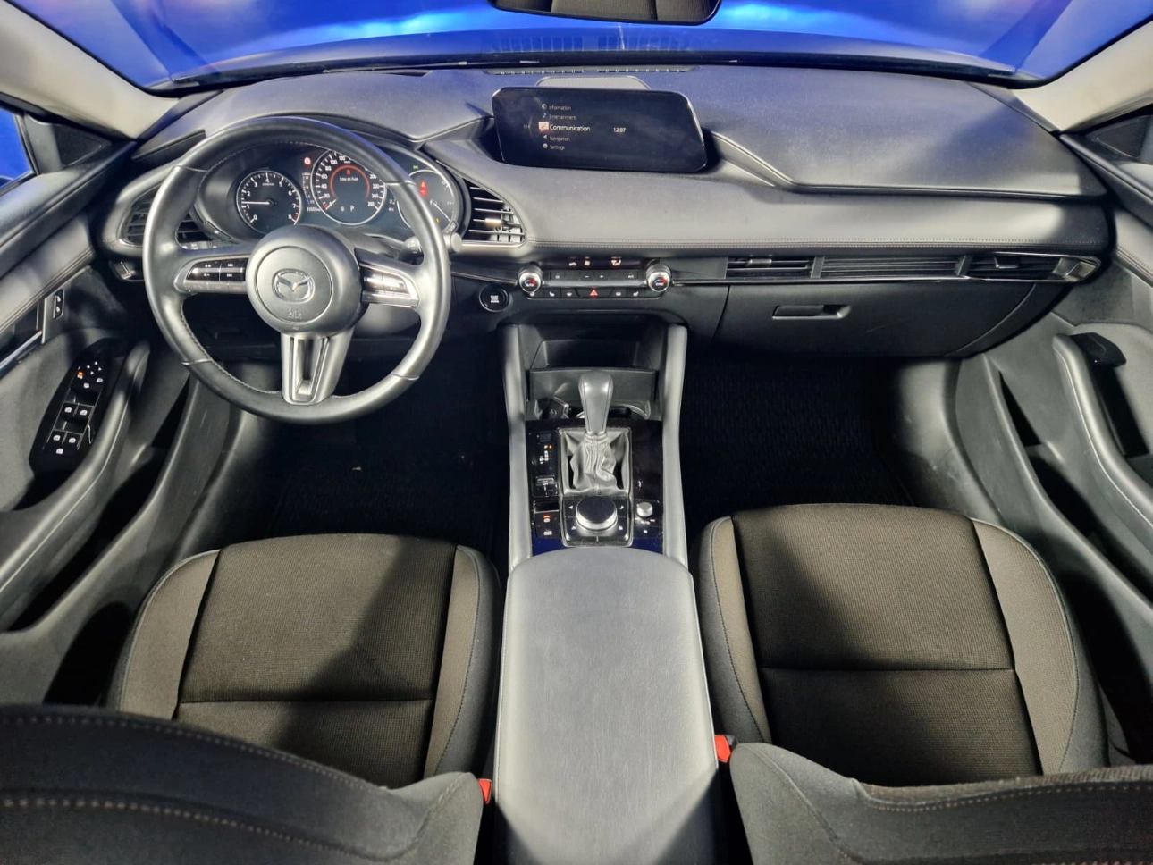 MAZDA 3 SEDAN E-SKYACTIVE G PLUS HYBRID 6AT