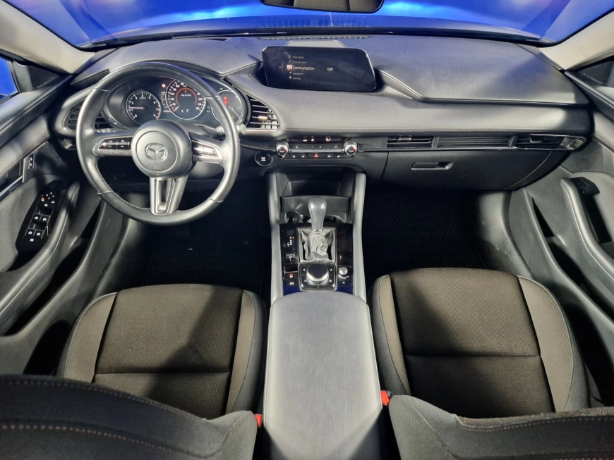 MAZDA 3 SEDAN E-SKYACTIVE G PLUS HYBRID 6AT