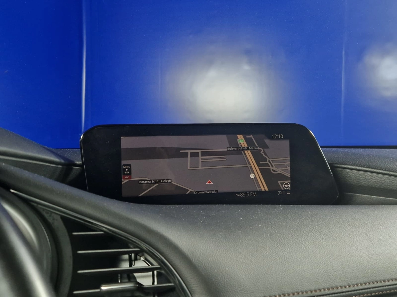 MAZDA 3 SEDAN E-SKYACTIVE G PLUS HYBRID 6AT